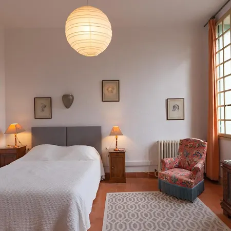 Uzes, La Rochette Appartement *