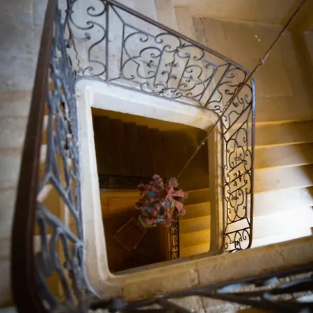 Uzes, La Rochette Appartement *